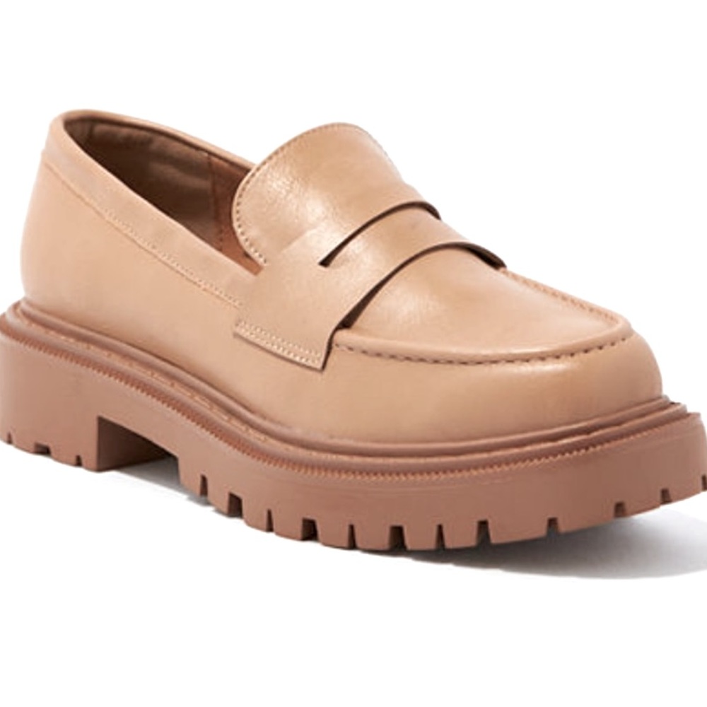 American Eagle chunky sole loafers